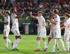 PG电子线上登入-曼联惊险胜出，不满欧冠小组赛止步形势的简单介绍